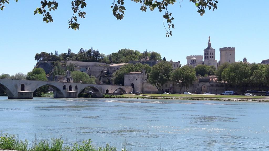 Appart Ensoleillé Proche Remparts Avignon Exterior foto